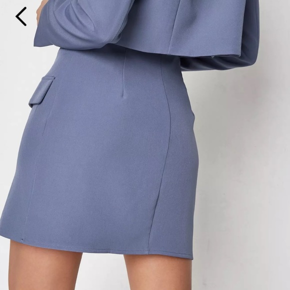 Button Mini Skirt - Picture 3 of 9